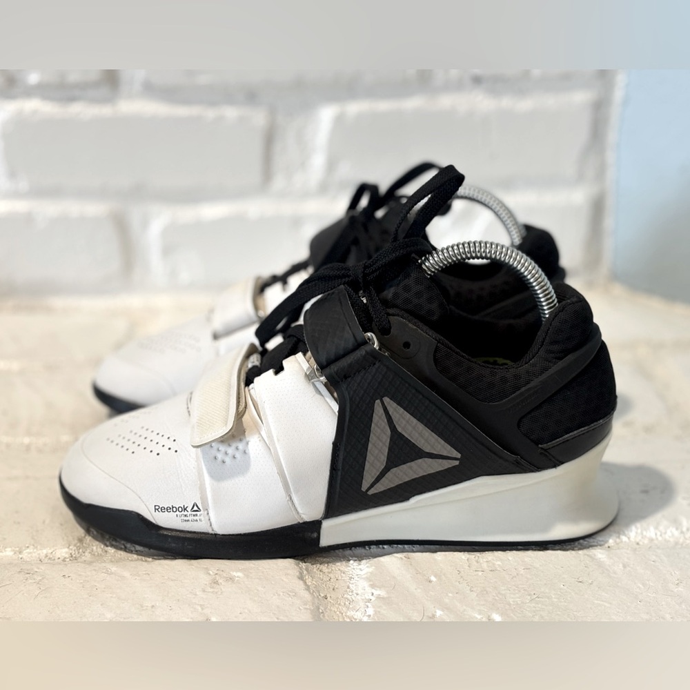 Reebok Legacy Lifter CJ Cummings Weightlifting Shoes, Black/White, Womens size 8